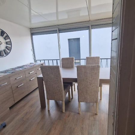 Appartement En Bord De Plage - A 50 M De La Mer Canet-en-Roussillon Kültér fotó
